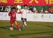 开云体育官网-足球比赛中精彩瞬间引发观众欢呼