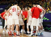 开云下载-亚洲篮球赛中，中国队逆转取胜