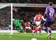 开云体育-阿森纳客场取胜，希望冲击前四