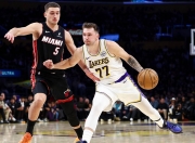 开云下载-福建队完胜天津队，东契奇高光表现