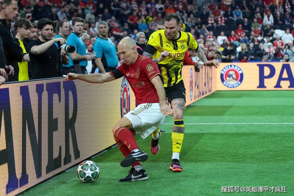 拜仁慕尼黑队员奉献进球,帮助球队赢下比赛 拜仁慕尼黑队员奉献进球,帮助球队赢下比赛