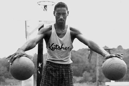 关于德国篮球巨星退役,球迷齐声为其送别的信息 关于德国篮球巨星退役,球迷齐声为其送别的信息