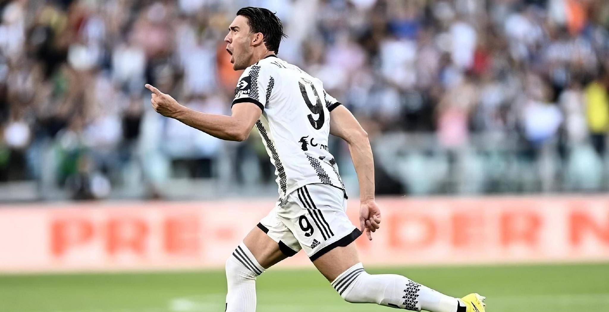 拉齐奥赢球庆祝德莱赛先使巨珠倾城的简单介绍