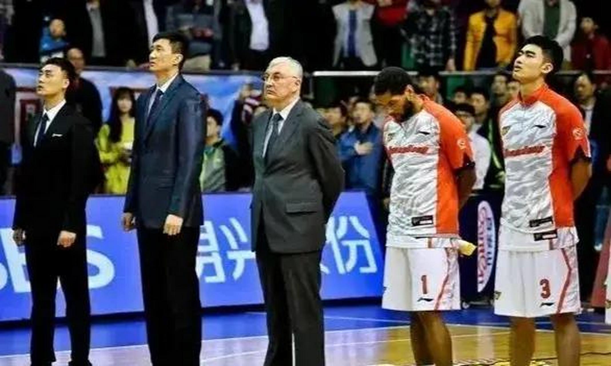 球队主帅信心满满，对球员们的表现给予高度评价