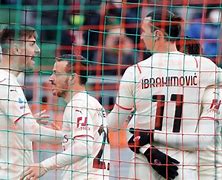 包含皮亚琴察客场大胜卡塔尼亚，连胜开启的词条