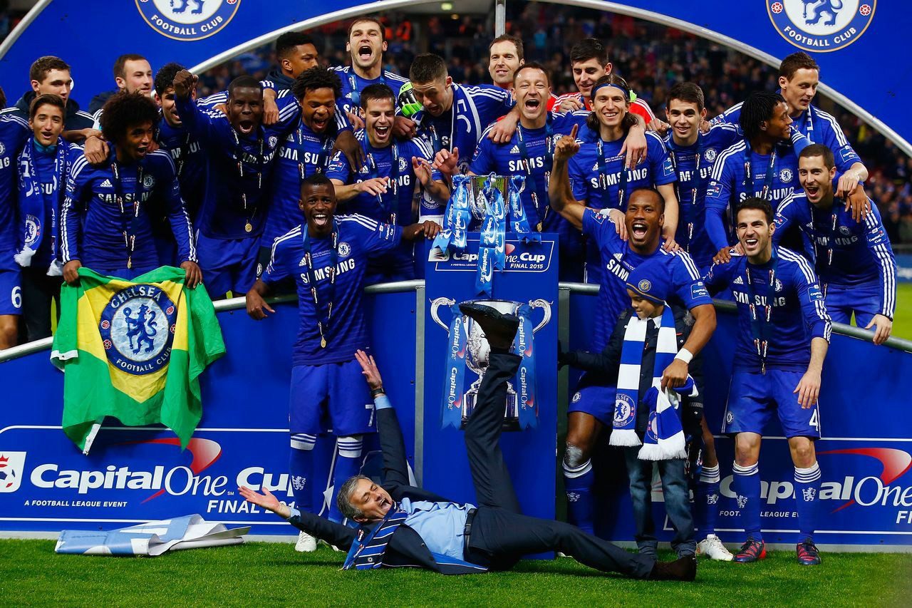 英格兰伦敦球场上的惊人表现，成功晋级四强的简单介绍