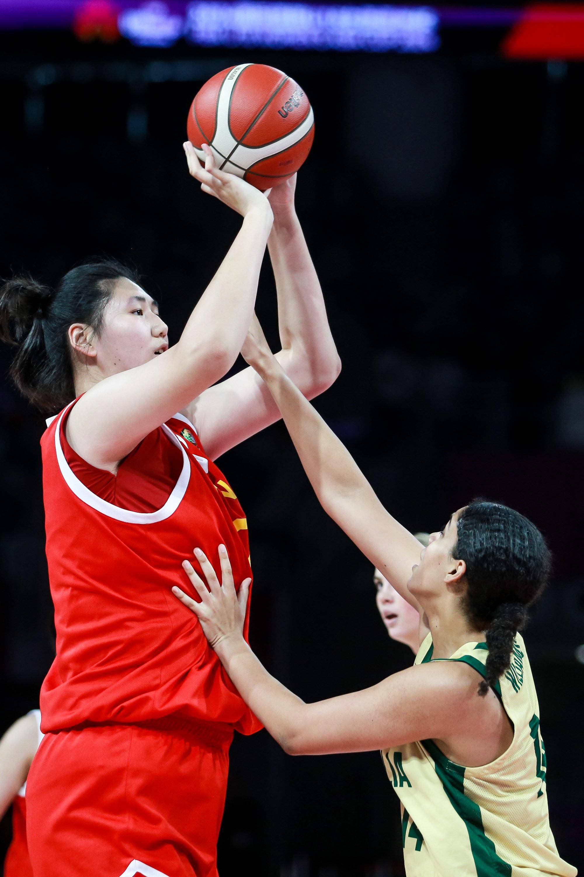 亚洲篮球巨星在国内比赛中建功的简单介绍 亚洲篮球巨星在国内比赛中建功的简单介绍