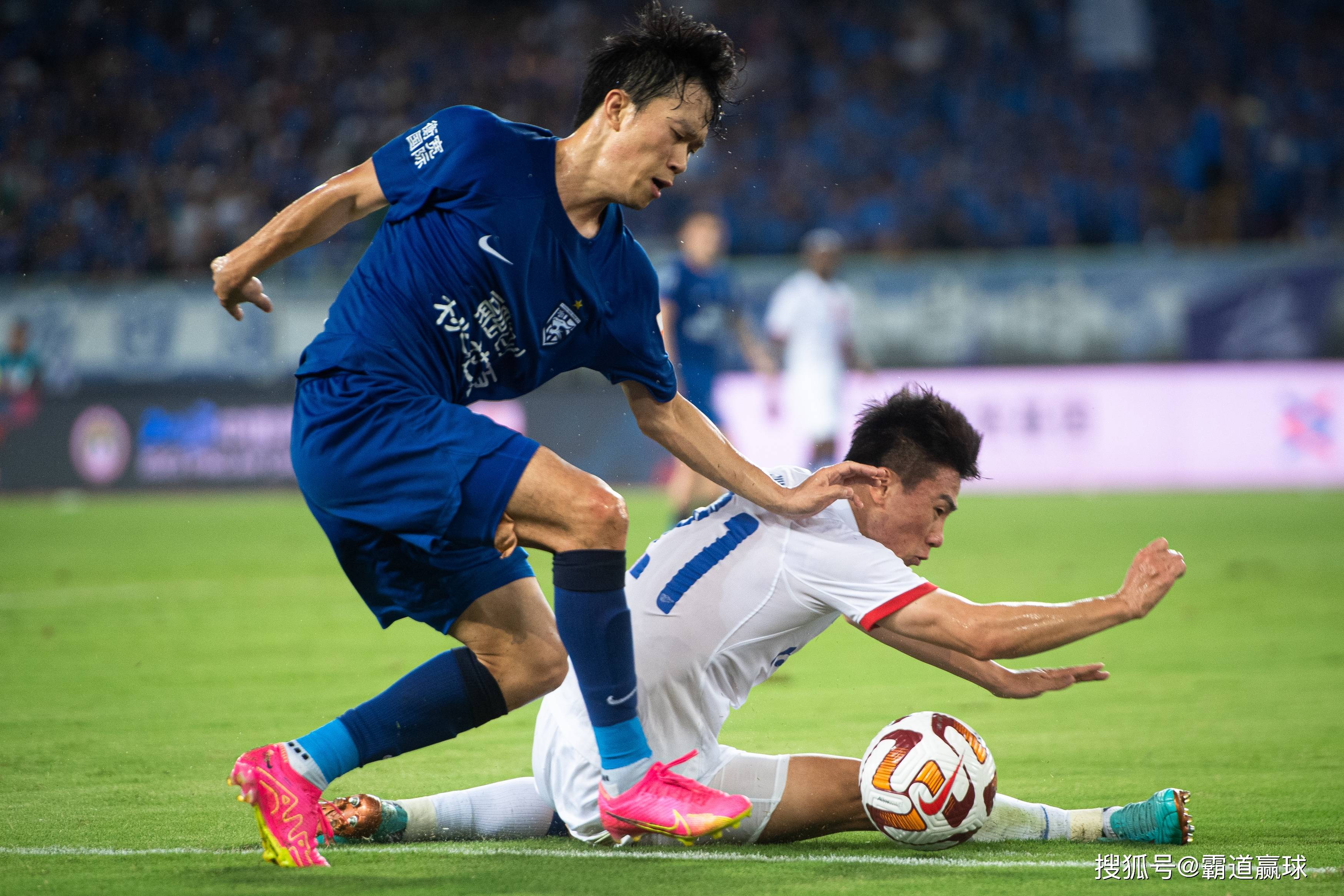 中超球队赛场表现抢眼,实力逐渐突显!的简单介绍 中超球队赛场表现抢眼,实力逐渐突显!的简单介绍