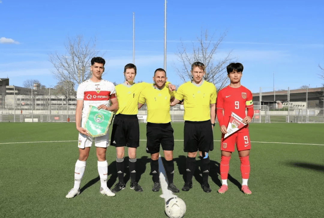 出色表现!一支中国足球队在国际比赛中大放异彩的简单介绍 出色表现!一支中国足球队在国际比赛中大放异彩的简单介绍