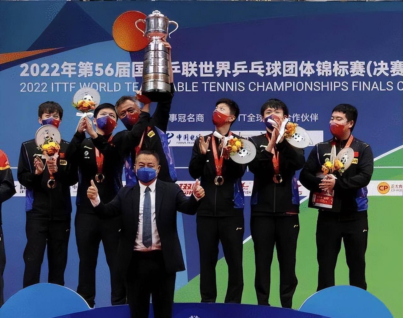 球场上的故事:顶级比赛掀起狂潮!的简单介绍 球场上的故事:顶级比赛掀起狂潮!的简单介绍