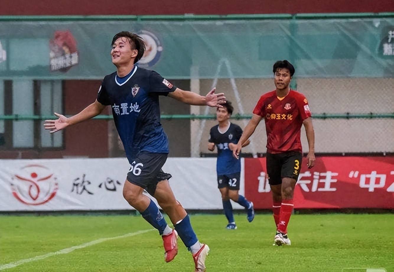 青训成果显著,球队实力逐渐壮大 青训成果显著,球队实力逐渐壮大