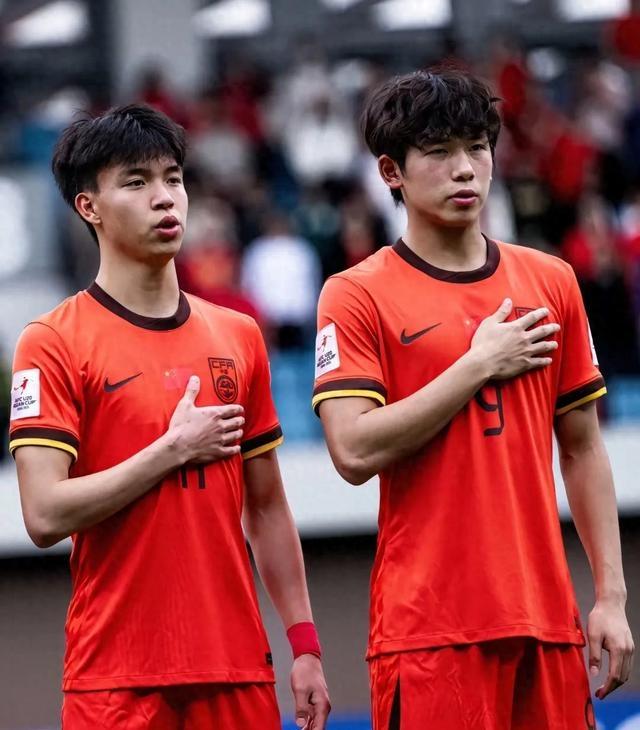 国家队在迪拜转会引热议