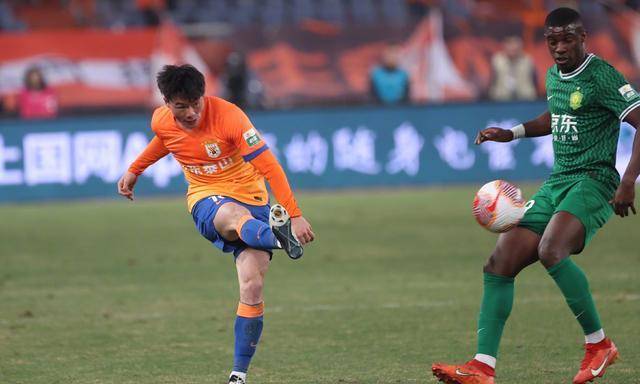 包含轮换球员崭露头角,技惊四座反超比分的词条 包含轮换球员崭露头角,技惊四座反超比分的词条