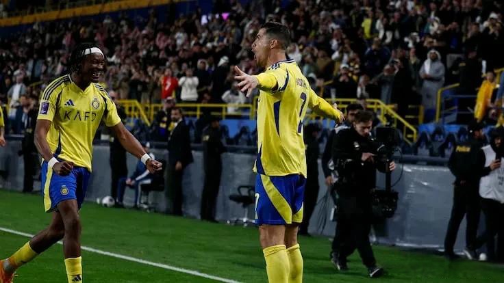 C罗在迪拜的比赛中续约