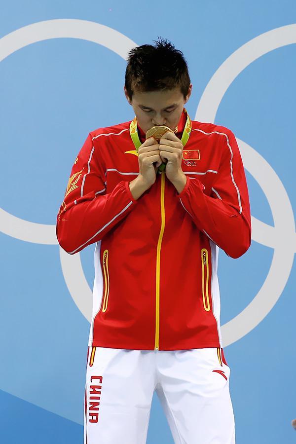 包含孙杨的宣布退役让粉丝历史性的词条 包含孙杨的宣布退役让粉丝历史性的词条