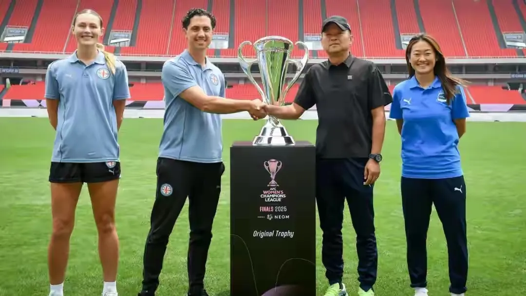 澳大利亚球员团结协作夺取国际南美洲联赛冠军的简单介绍