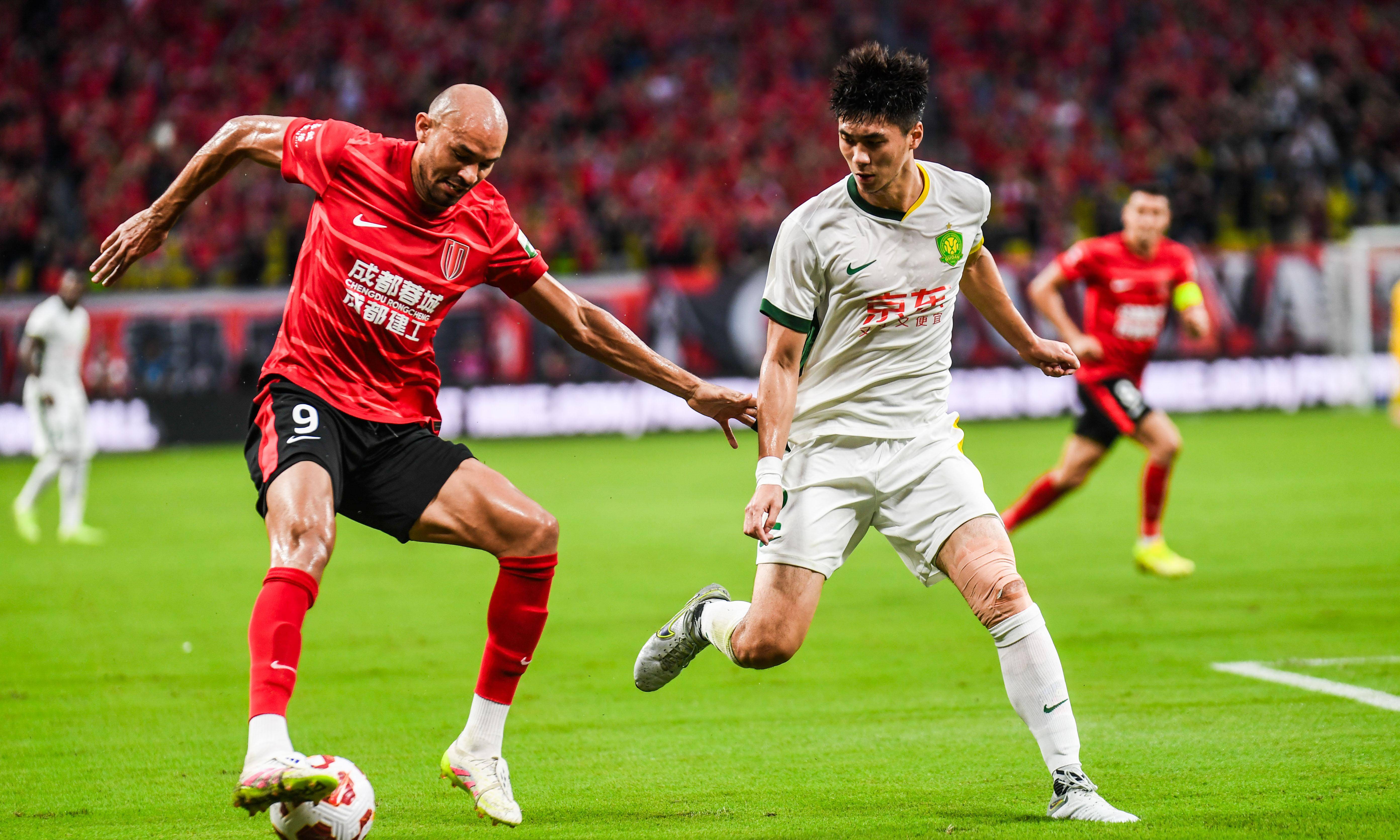 广州富力客场击败北京国安,赢得宝贵三分 广州富力客场击败北京国安,赢得宝贵三分