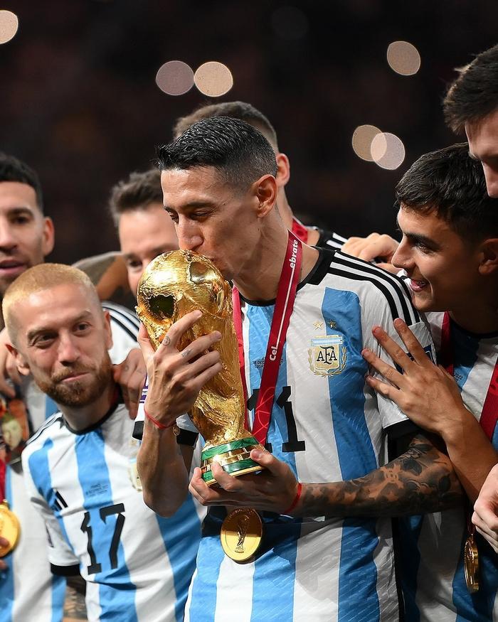 阿根廷超级联赛冠军争夺战激烈进行