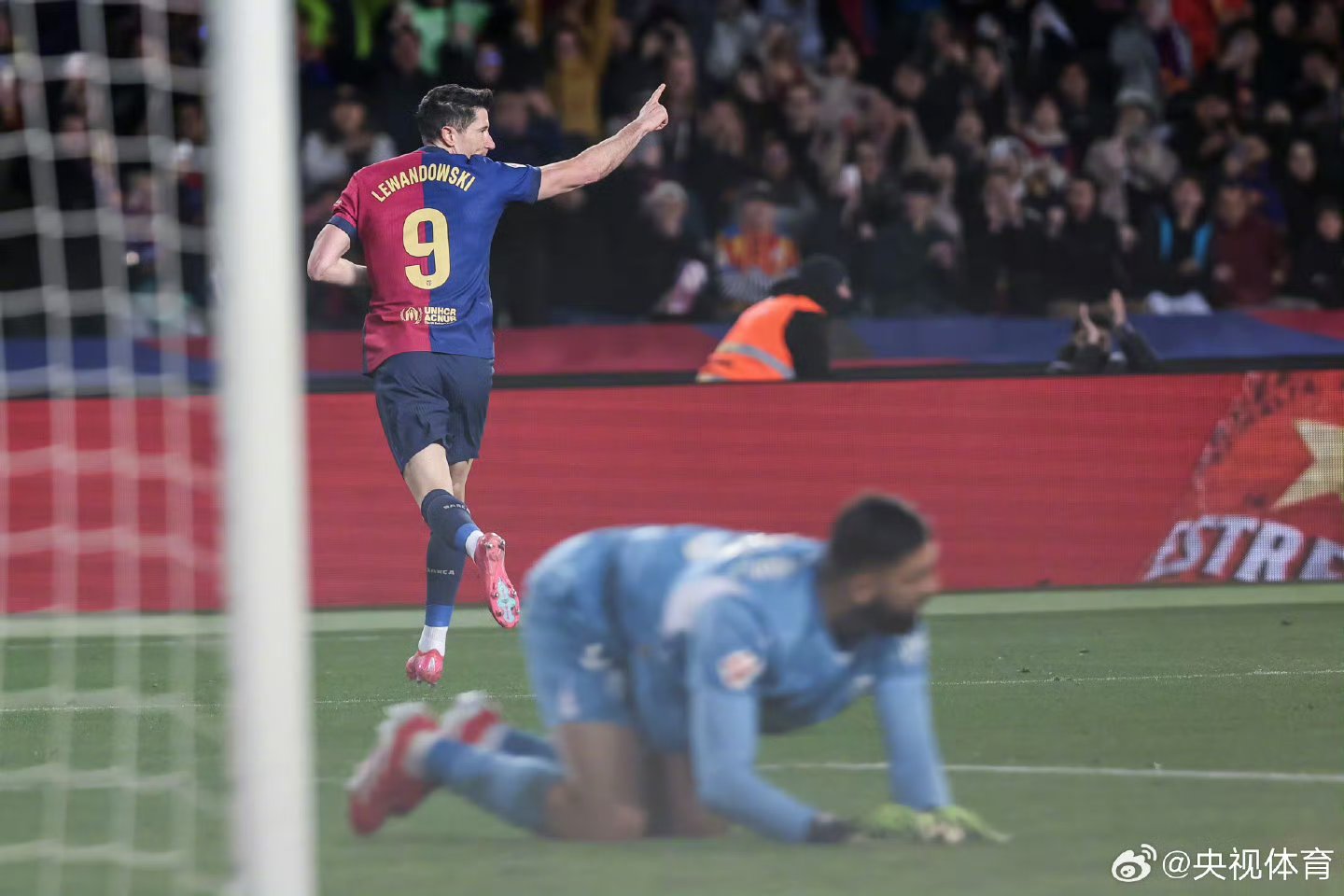 切尔西客场不敌瓦伦西亚,小组赛两连败 切尔西客场不敌瓦伦西亚,小组赛两连败