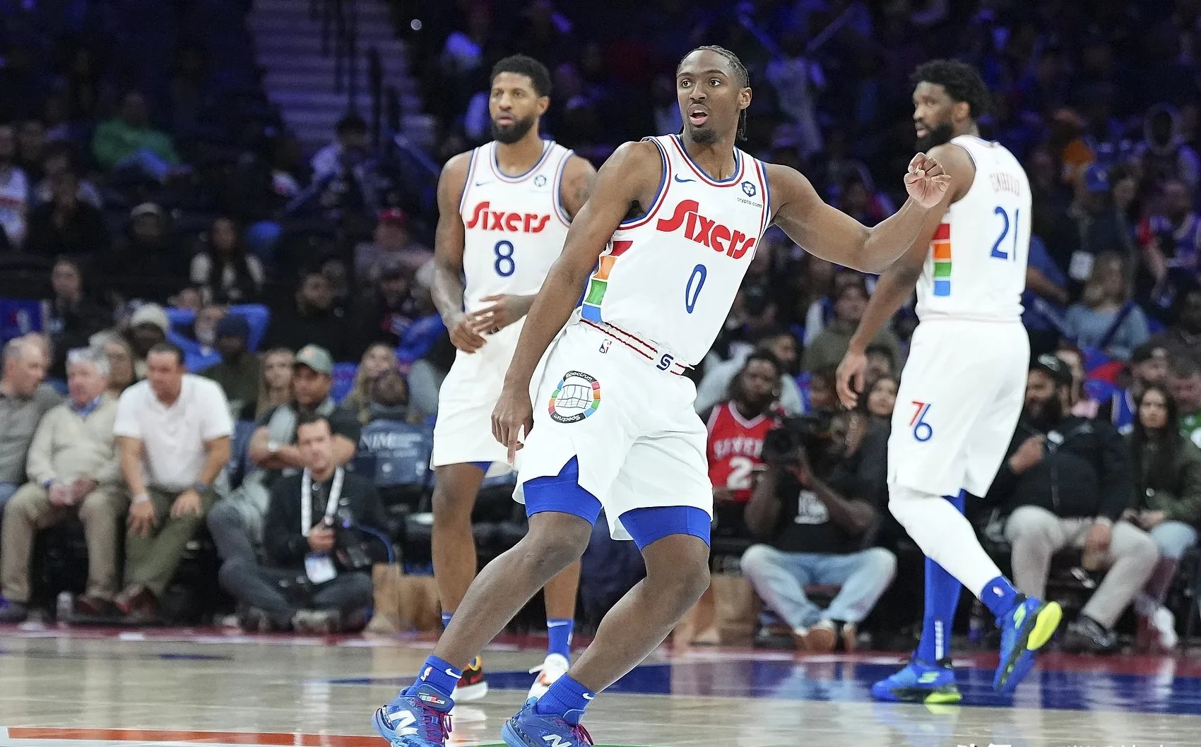 恩比德单场20+,76人惨遭雄鹿压制 恩比德单场20+,76人惨遭雄鹿压制