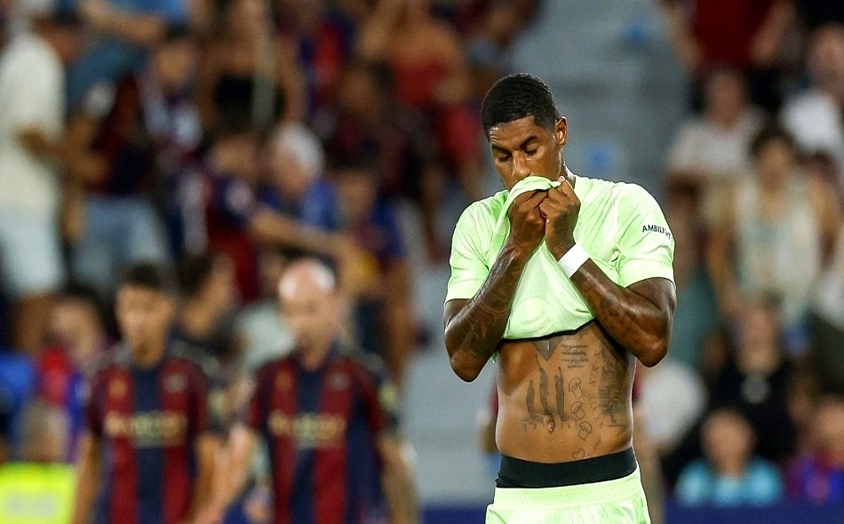 巴塞罗那主场轻松击败莱万特,西甲领领跑总的简单介绍 巴塞罗那主场轻松击败莱万特,西甲领领跑总的简单介绍