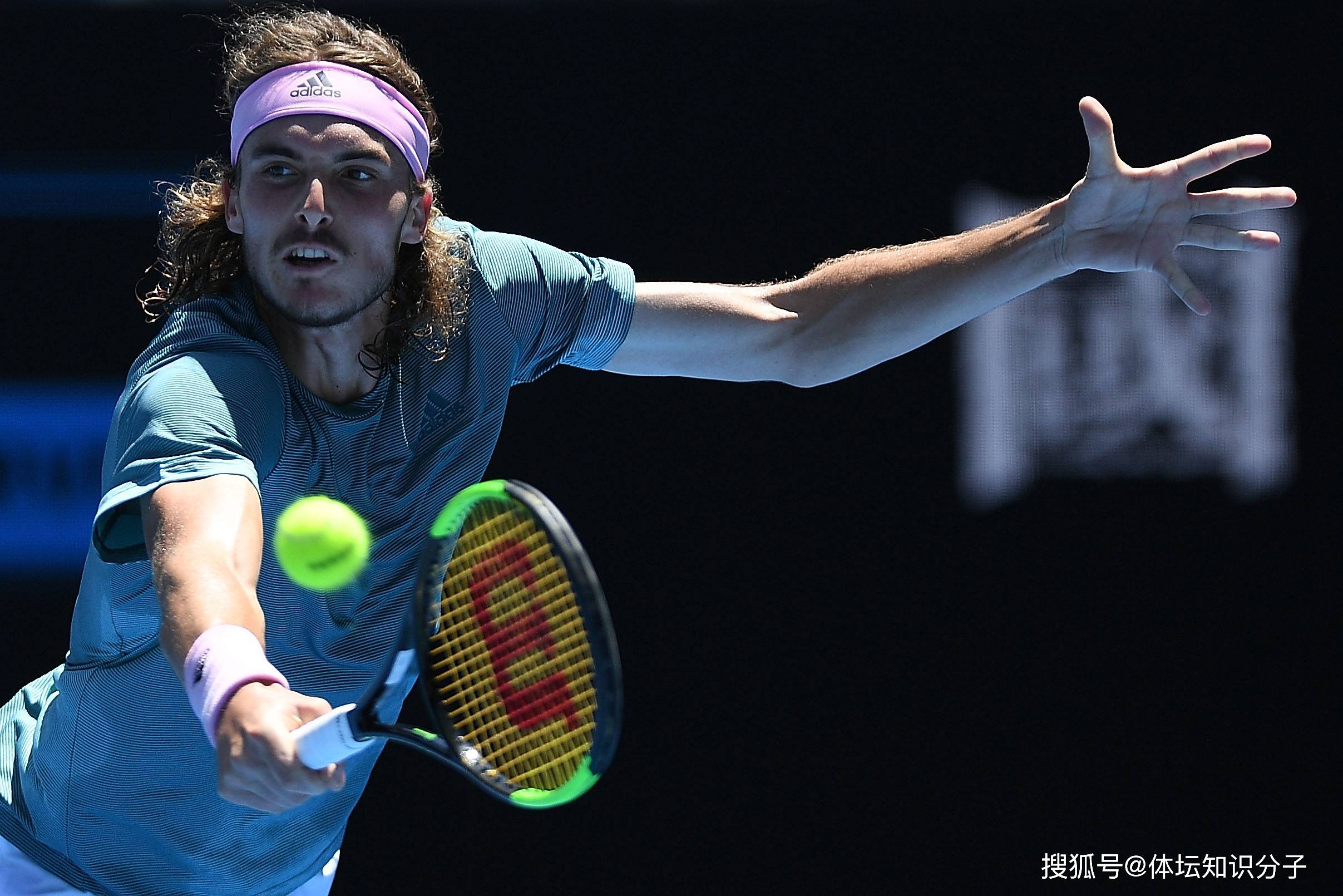 戴维斯杯翻盘联合杯,西西帕斯关键制胜 戴维斯杯翻盘联合杯,西西帕斯关键制胜